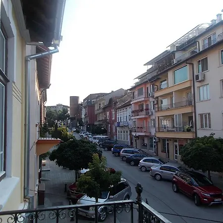 Stonel Apartment *